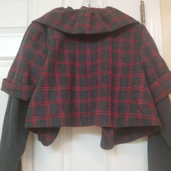 Jacket - Picture 2 of 4